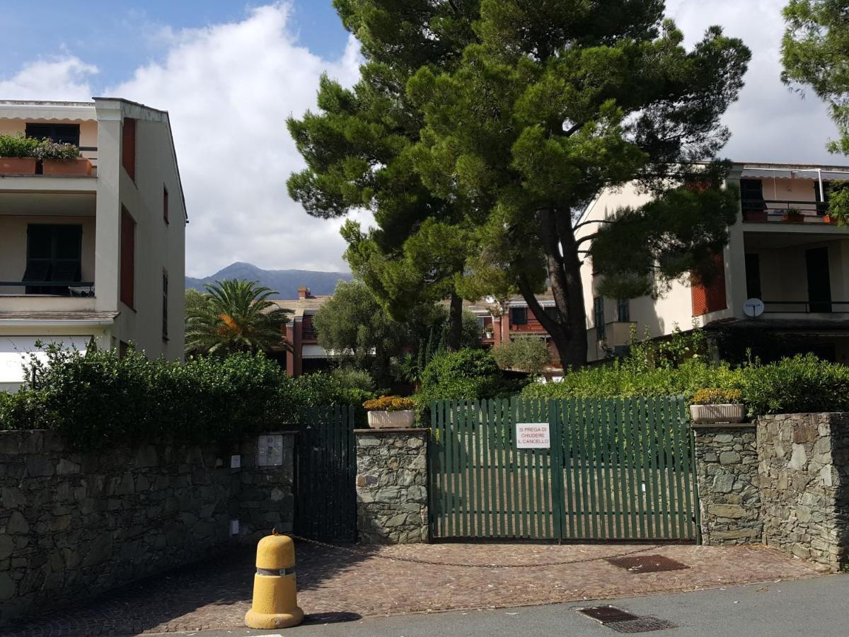 Апартаменты Casa Berizzi Mare - Arenzano Pineta Centro Экстерьер фото